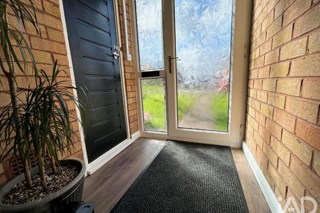 70, Somerton Drive, Birmingham photo 2