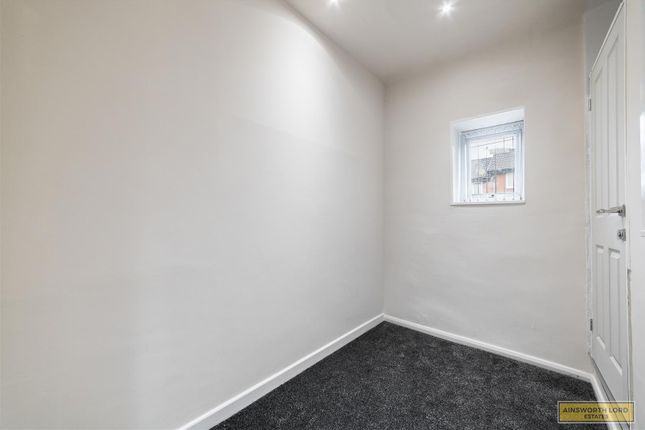 Terraced house to rent in Livesey Branch Road, Blackburn