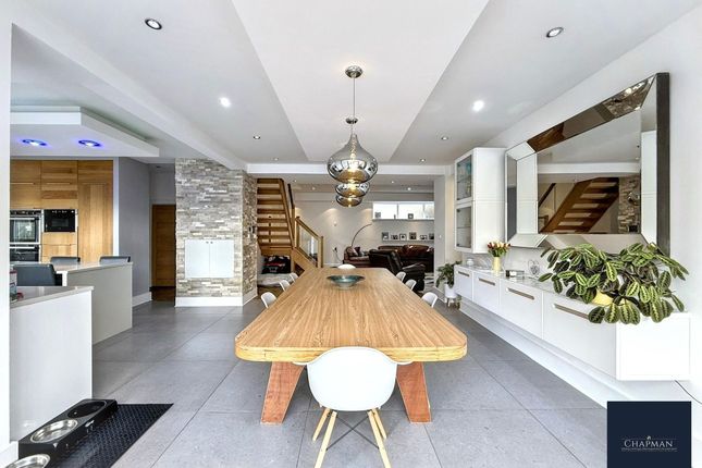 3 Timber Yard, Porth photo 2