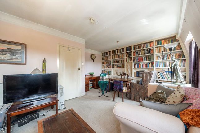 31 Sion Court, Sion Road, Twickenham photo 2