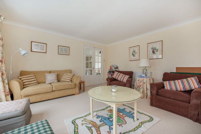Guardian Cottage Walton Lane, Chichester photo 4