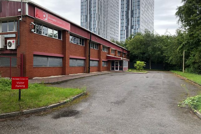 Light industrial to let in Michigan Avenue, Salford