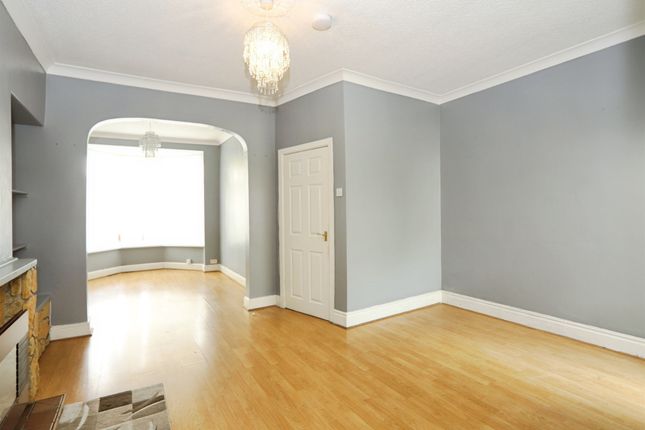9, Morgan Street, Caerphilly photo 3