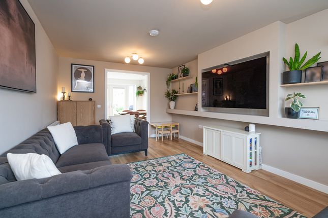 63, Ferrymuir Gait, South Queensferry photo 2
