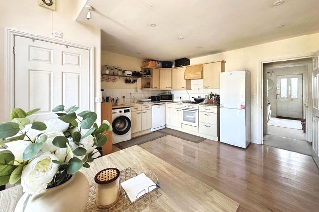 79, Beaumont Road, Flitwick photo 4