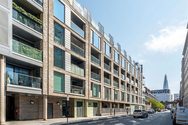 3-bed flat on Flat 10, Globe View House, 171, Blackfriars Road, London, £1,100,000