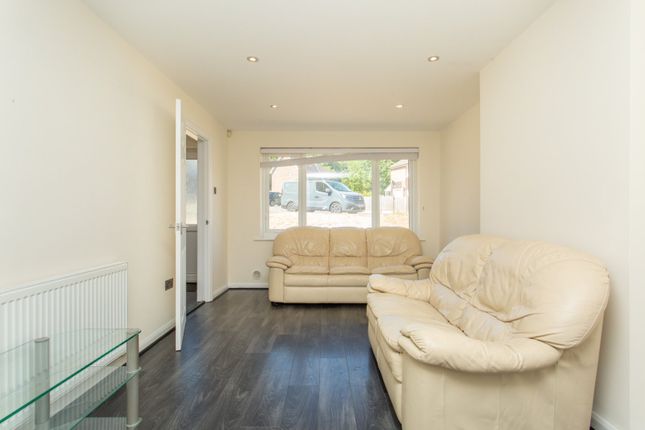 4, Westgate Close, Kent photo 3