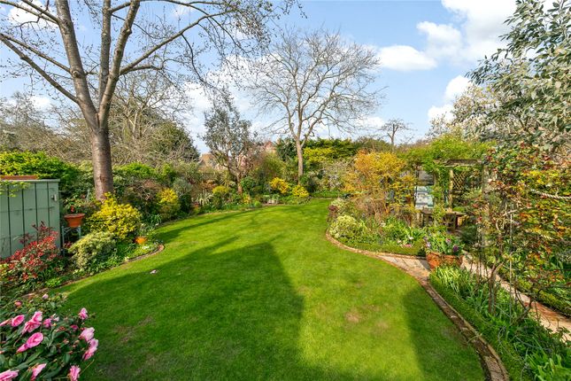 3, Branstone Road, Surrey photo 2