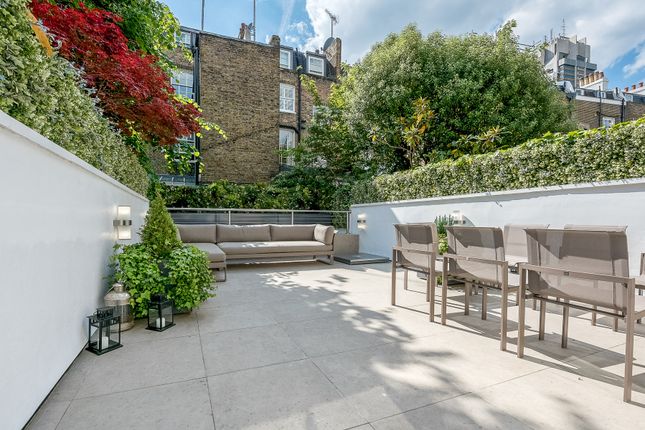 Terraced house to rent in Trevor Square, Knightsbridge, London