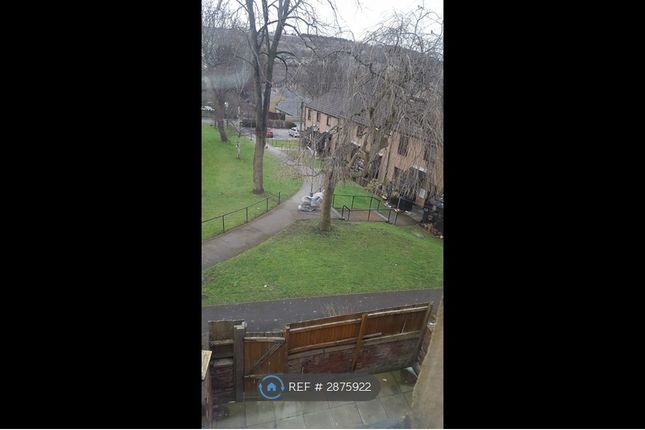Maxwell Avenue, Batley photo 4
