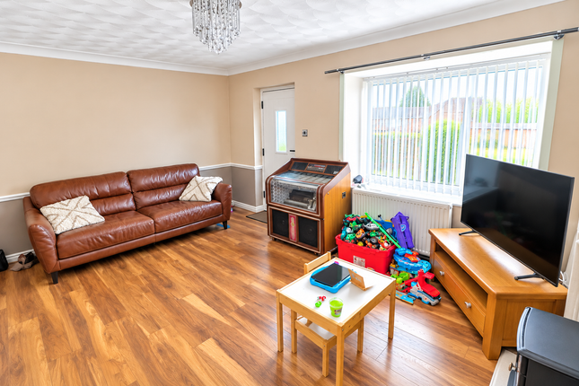 17, Vale Edge, Manchester photo 4