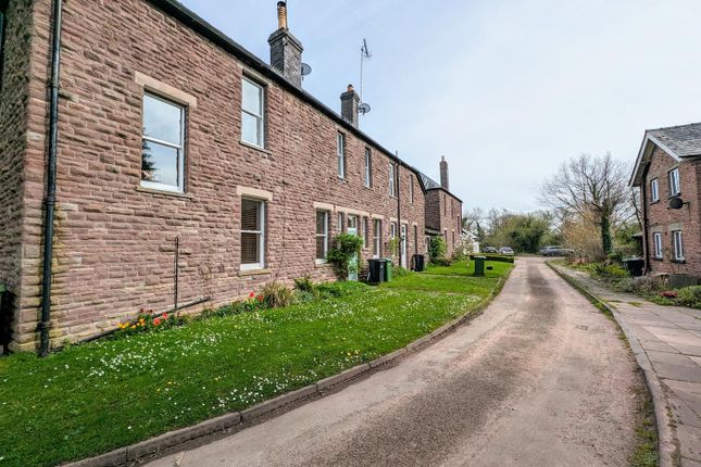 Flat for sale in Rivendale House, Abbeydore, Hereford