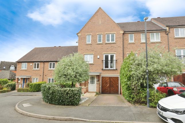 Town house for sale in Arundel Way, Cawston, Rugby