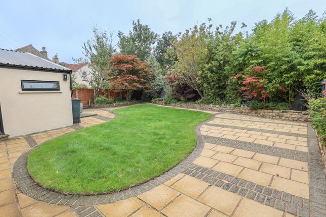 4 Burlington Avenue, Morecambe photo 2