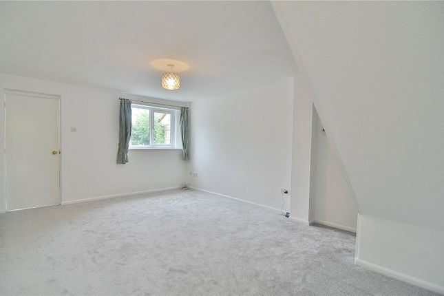 52, Hill Top View, Stroud photo 4