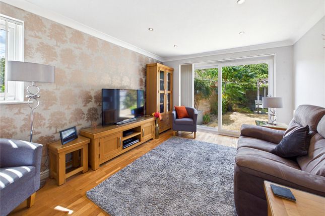 12, Shelduck Crescent, Braintree photo 2