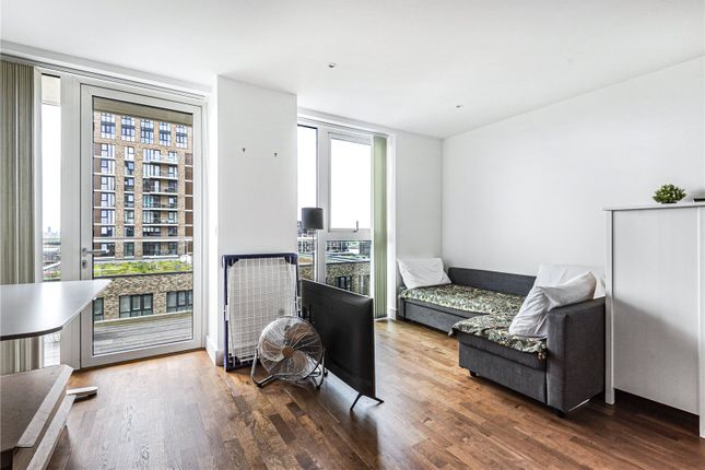 Thumbnail Flat to rent in Victory Parade, London