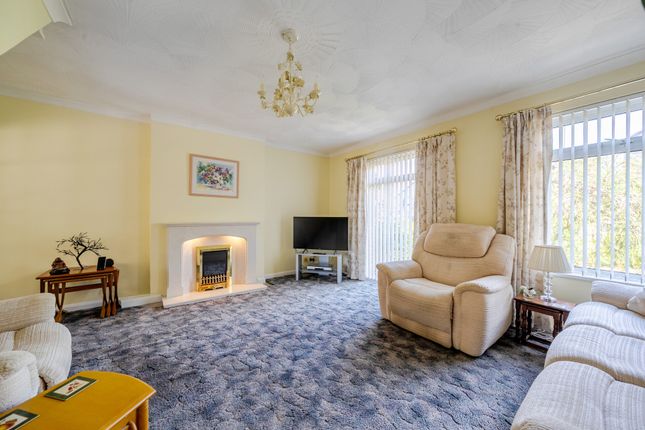1 Greenlees Drive, Plympton Devon, Devon photo 3