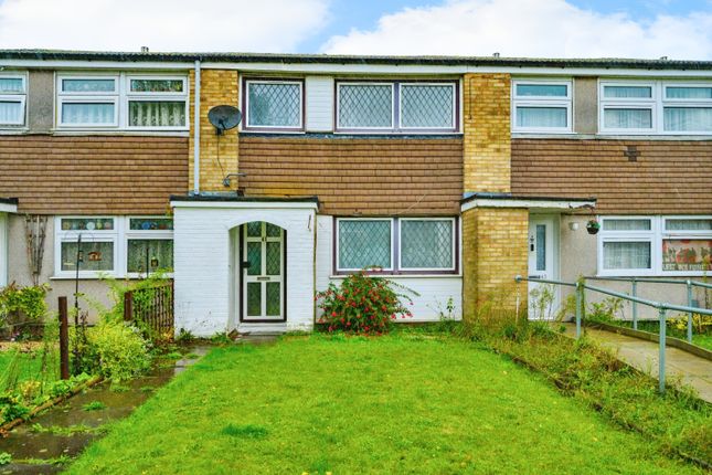 3-bed terraced on 41, Sylam Close, Bedfordshire, £305,000