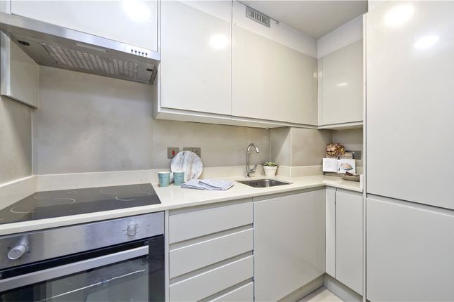 Flat L, Southwell House, 34-36, Egerton Gardens, London photo 3