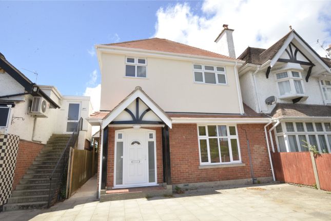 Thumbnail Flat to rent in Station Road, West Moors, Ferndown, Dorset