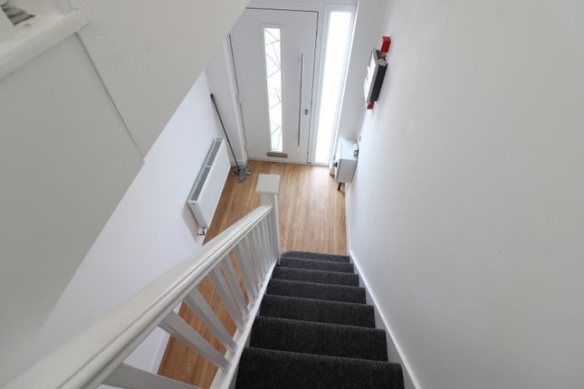 Dunstable Road, Luton photo 3