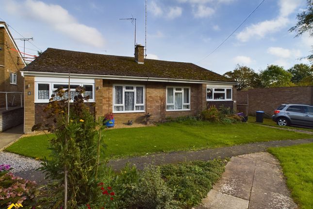 Thumbnail Semi-detached bungalow for sale in Holbech Hill, Farnborough