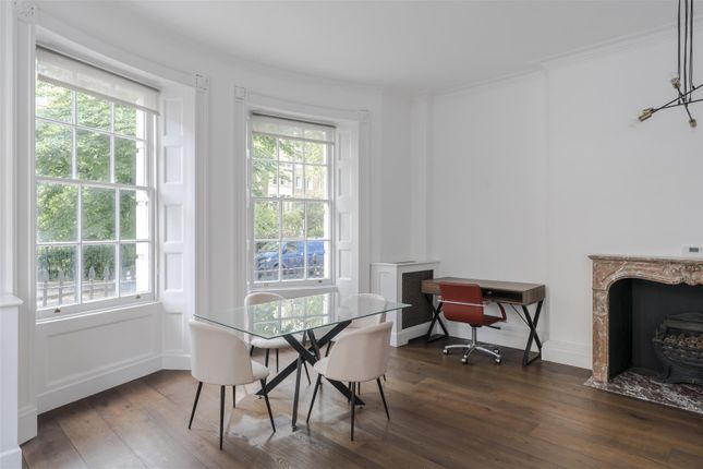 Property for sale in Montagu Square, London