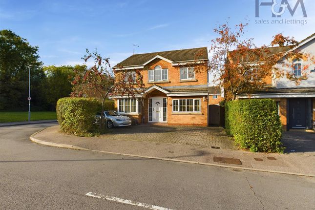 Detached house for sale in Sparrow Drive, Stevenage