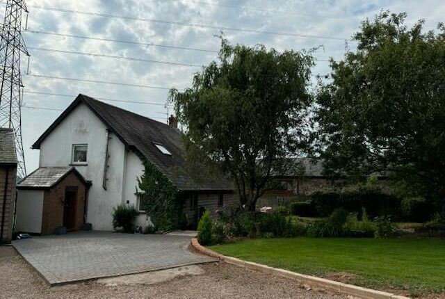 LLANFAENOR COURT FARM, NEWCASTLE, MONMOUTH photo 4