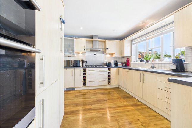 7, Mayhew Road, Woodbridge photo 4
