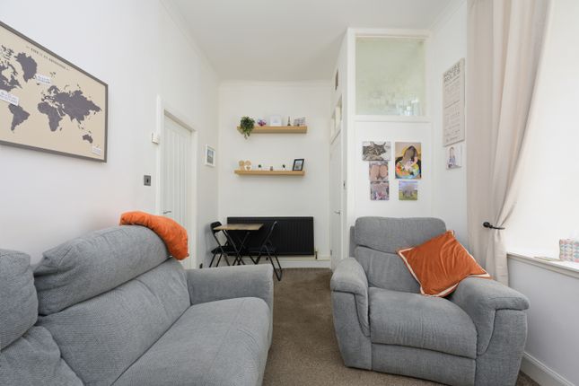 108, Baldridgeburn, Dunfermline photo 4