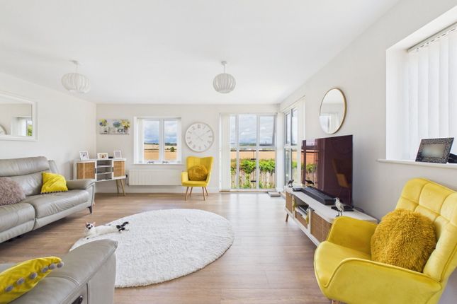 10, Bluebell Way, Worthing photo 4