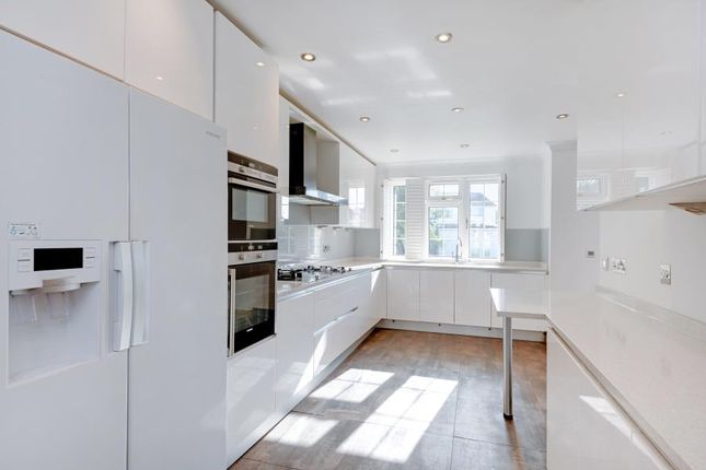 Thumbnail Semi-detached house to rent in Ridge Hill, Golders Green