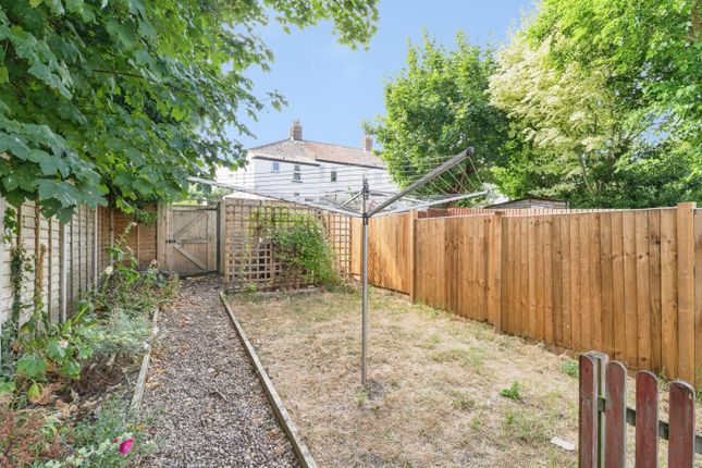16, Melton Street, Norfolk photo 4