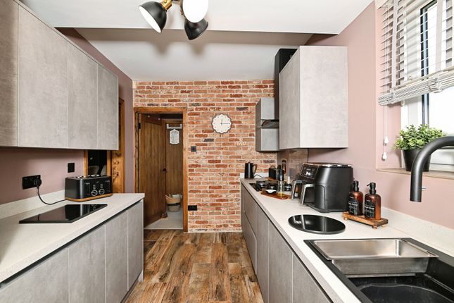 12, Becksbourne Close, Maidstone photo 4