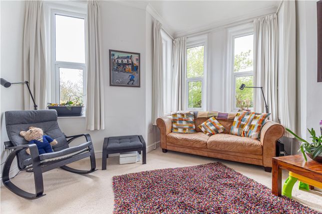 9, Summerfield Court, Malvern photo 3