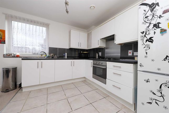 37, East Croft House, 86,, Northolt Road, Harrow photo 3