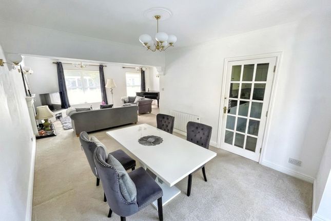 Flat 9, Oakridge Park Hill Road, Torquay photo 4