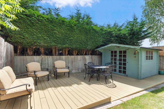 24 Highwoods Drive, Marlow photo 3