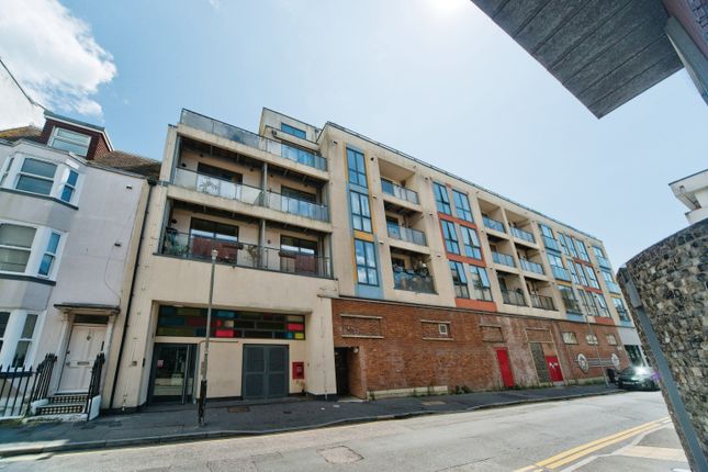 1-bed flat on Flat 3, 25, Dorset Gardens, East Sussex, £175,000