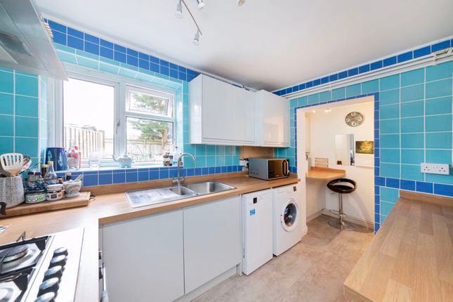 Flat for sale in Lenthall Road, Abingdon