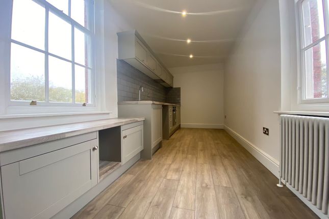 Thumbnail Flat to rent in Bewdley Road, Kidderminster