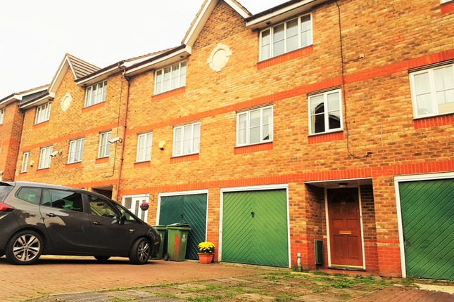 Thumbnail Town house to rent in Redbourne Drive, London