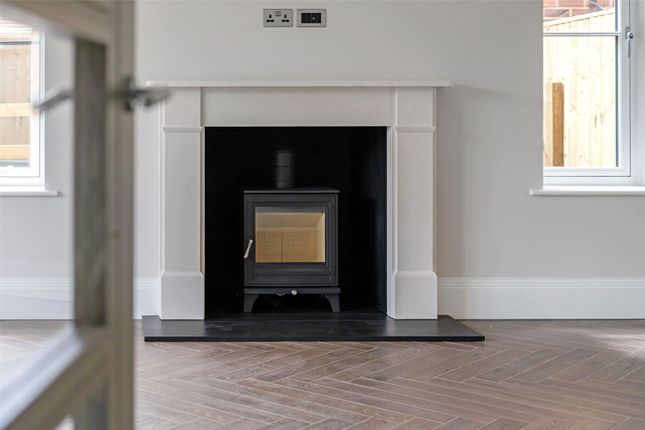 The Berkshire,, Newlands Drive, Berkshire photo 4