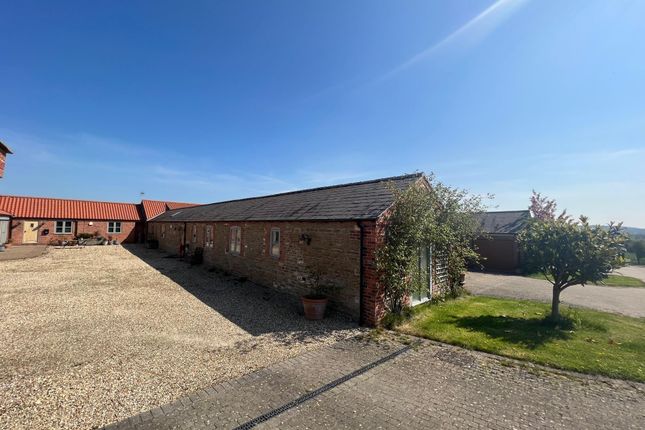 Thumbnail Barn conversion to rent in Barkston, Grantham