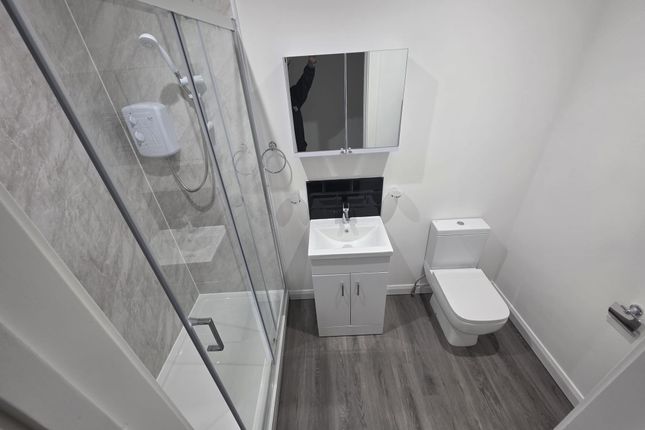 Flat 15  75-79, Shirley Road, Southampton photo 5
