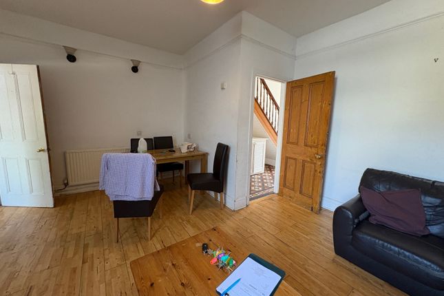 20, Australia Road, Cardiff photo 2