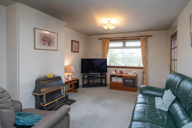 20, Moredunvale Loan, Edinburgh photo 4