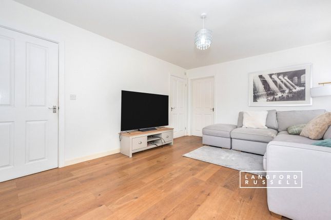 17A,, The Briars, Sevenoaks photo 4